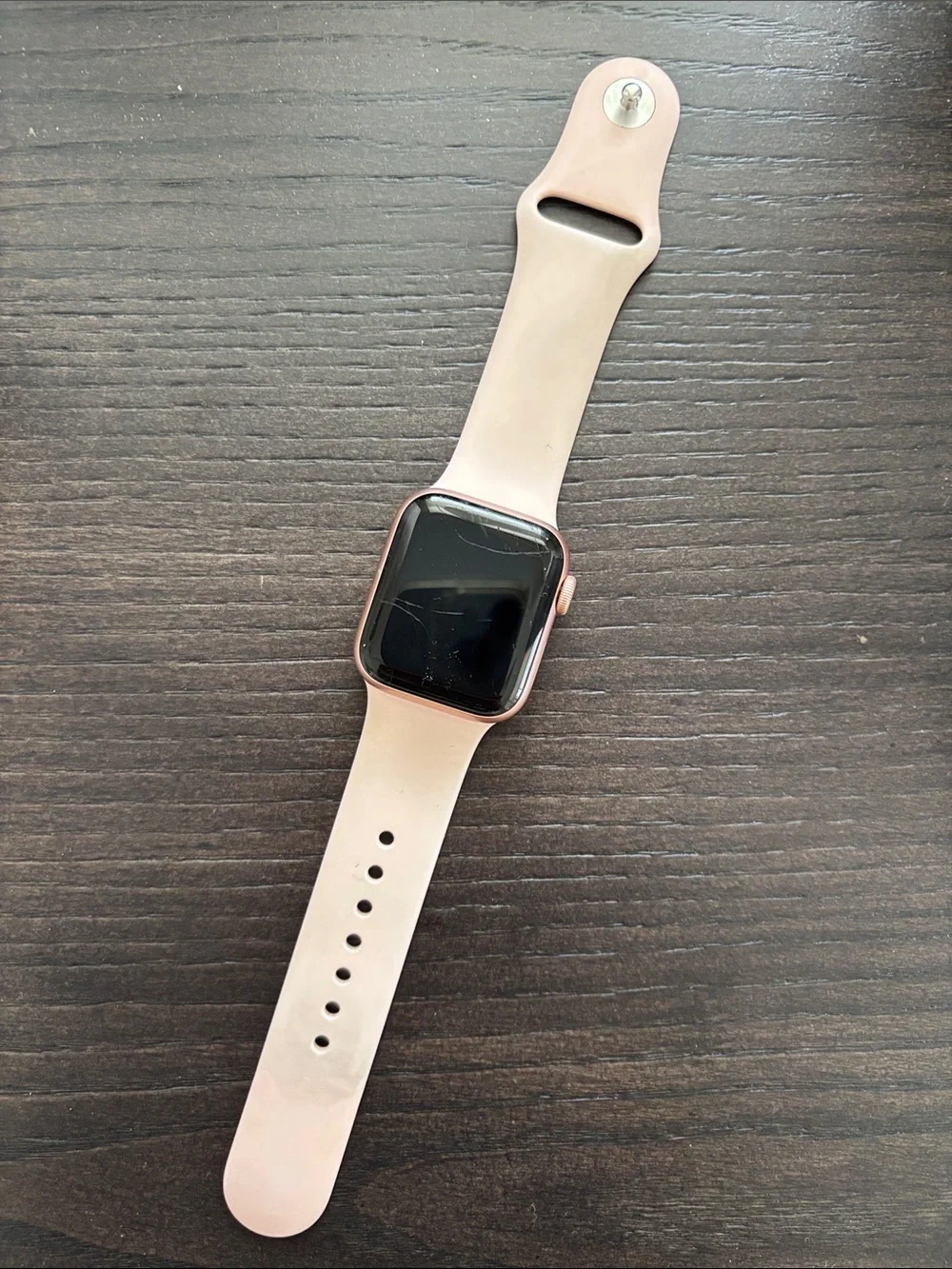 Apple Pink Silicone Smartwatch with Rose Gold Case